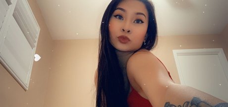 Nacktes geleaktes OnlyFans-Foto von Olivia Ichika