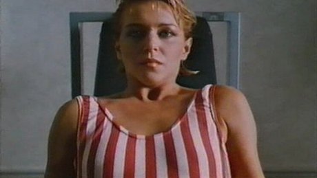 Nacktes geleaktes OnlyFans-Foto von Leslie Ash