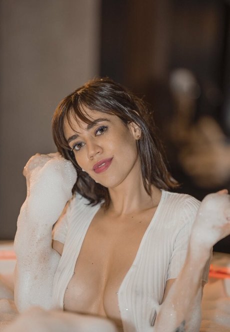 Nacktes geleaktes OnlyFans-Foto von Lalalapony