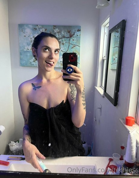 Nacktes geleaktes OnlyFans-Foto von Techjess