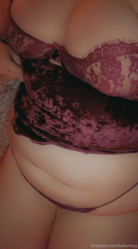 Nacktes geleaktes OnlyFans-Foto von Fatbunnyy