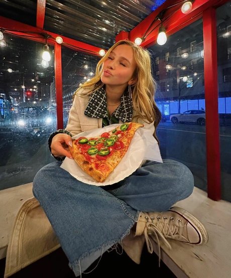 Nacktes geleaktes OnlyFans-Foto von Ella Horan