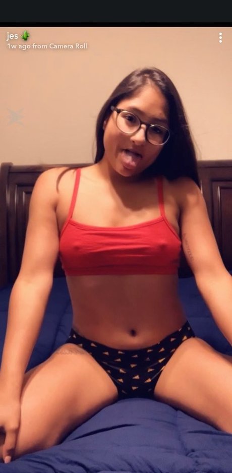 Nacktes geleaktes OnlyFans-Foto von Jessica Frustratedteen