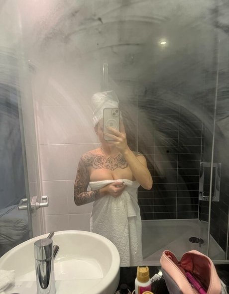 Nurselayla