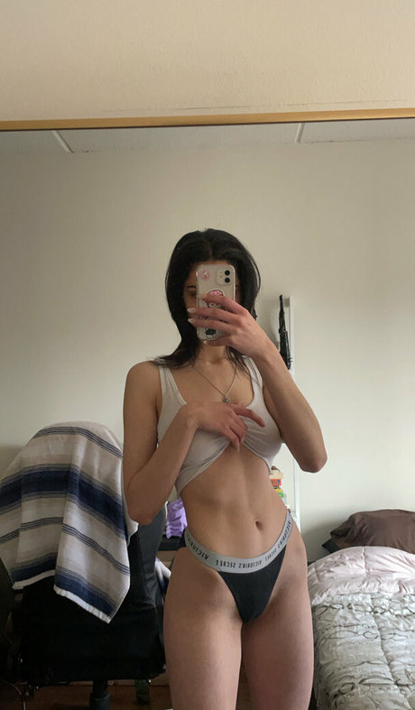 Nacktes geleaktes OnlyFans-Foto von Bbyhawa