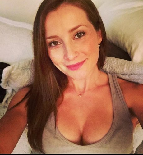 Nacktes geleaktes OnlyFans-Foto von Candace Bailey