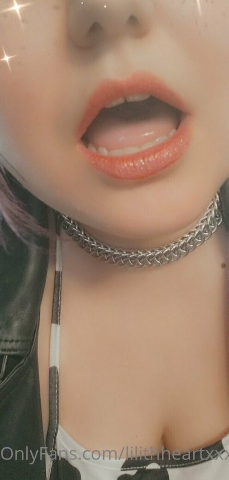 Nacktes geleaktes OnlyFans-Foto von Lilithheartxxx