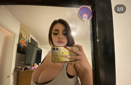 Nacktes geleaktes OnlyFans-Foto von Doctordrea