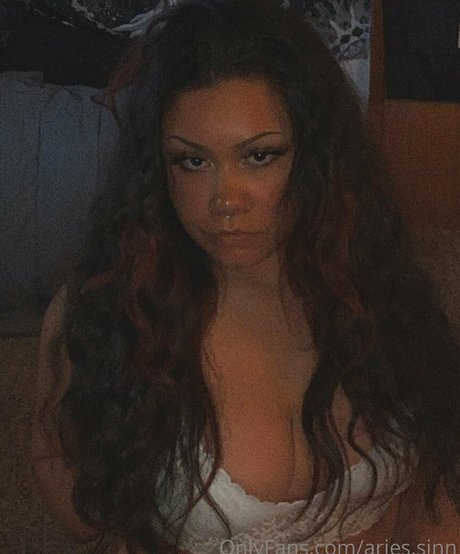 Nacktes geleaktes OnlyFans-Foto von Ariessinn