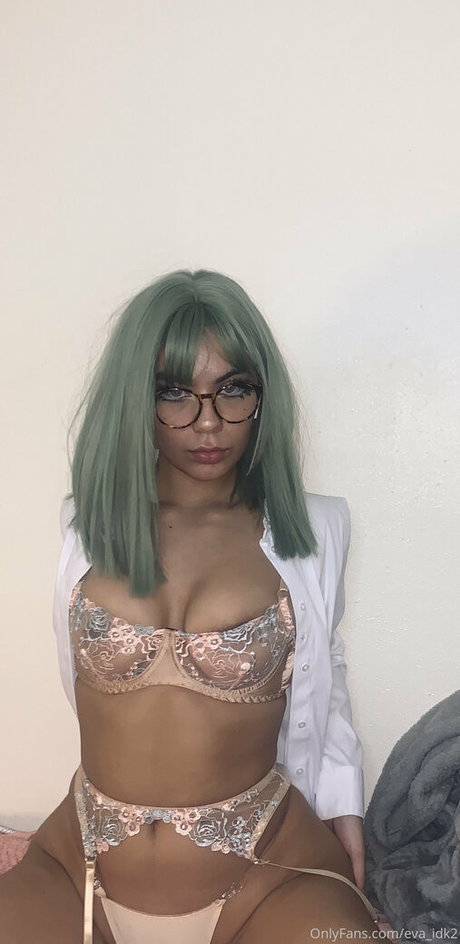 Nacktes geleaktes OnlyFans-Foto von Evaidk2