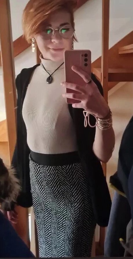 Nacktes geleaktes OnlyFans-Foto von Caroline Haas