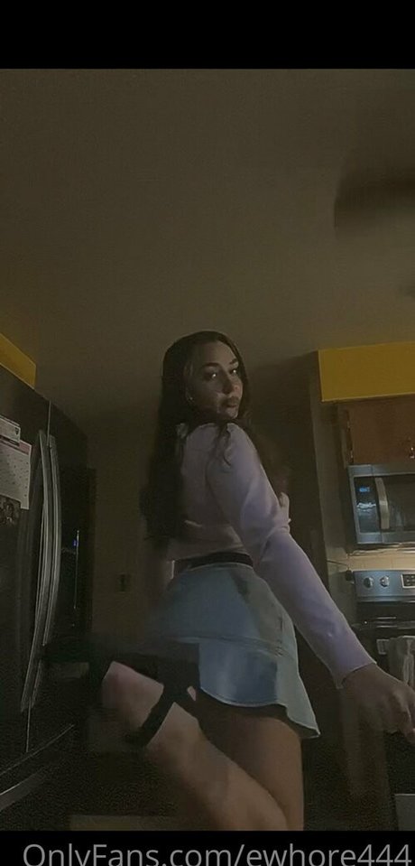 Nacktes geleaktes OnlyFans-Foto von Ewhore444