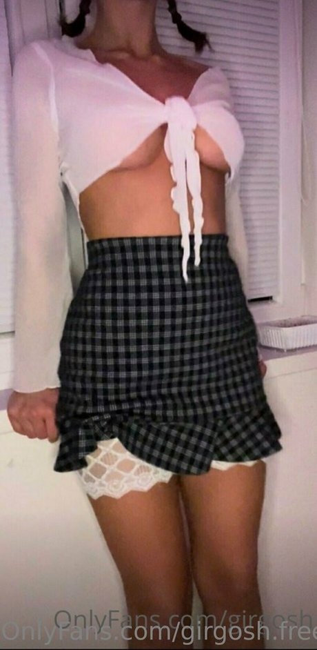 Nacktes geleaktes OnlyFans-Foto von Girgoshfree