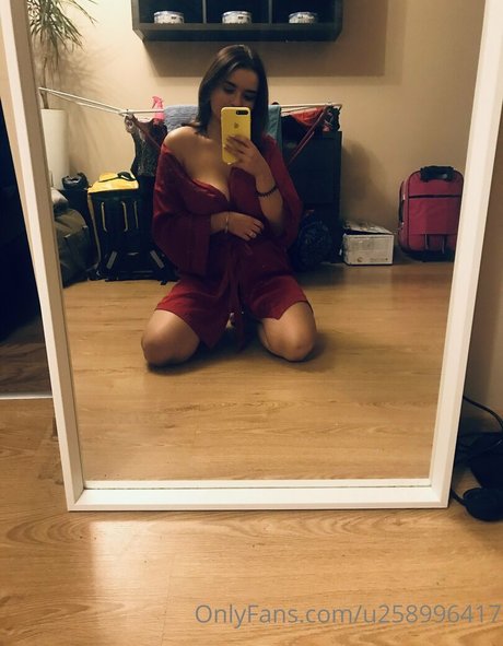Nacktes geleaktes OnlyFans-Foto von Kisasha