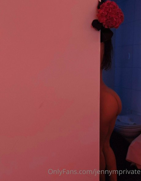 Nacktes geleaktes OnlyFans-Foto von Jennymprivate
