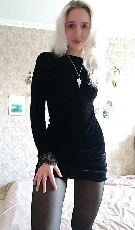 Nacktes geleaktes OnlyFans-Foto von Lovelydaria