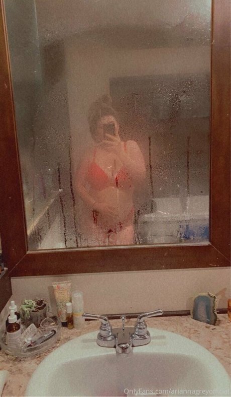 Nudes_plug