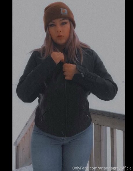 Nacktes geleaktes OnlyFans-Foto von Nudesplug