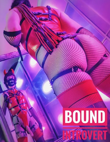 Boundintrovert