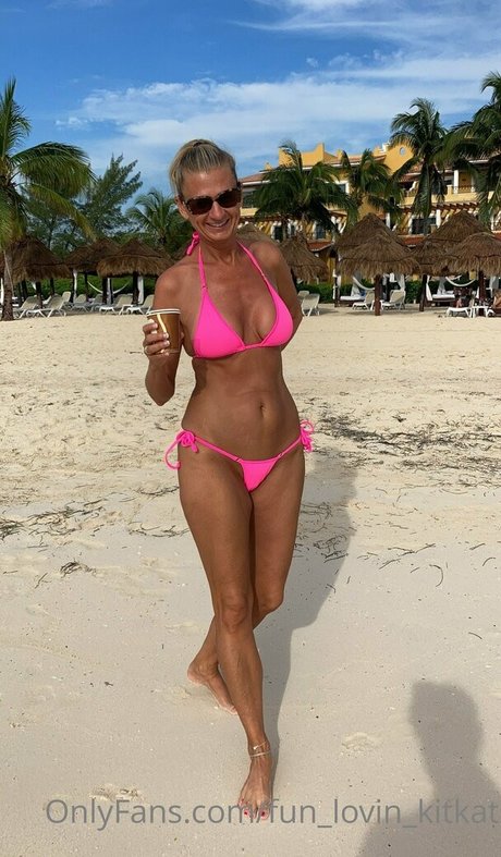 Nacktes geleaktes OnlyFans-Foto von Funlovinkitkat