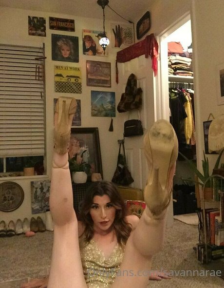 Theesavannawhitee