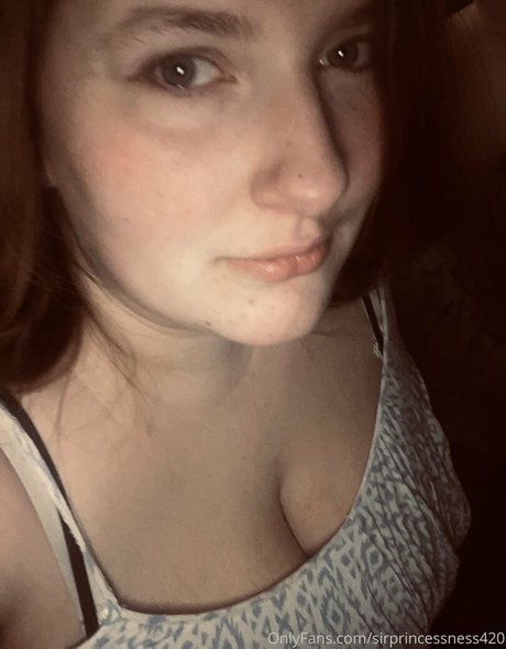 Nacktes geleaktes OnlyFans-Foto von Sirprincessness420