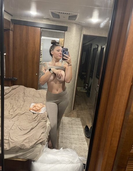 Nacktes geleaktes OnlyFans-Foto von Brandy Lee Brown