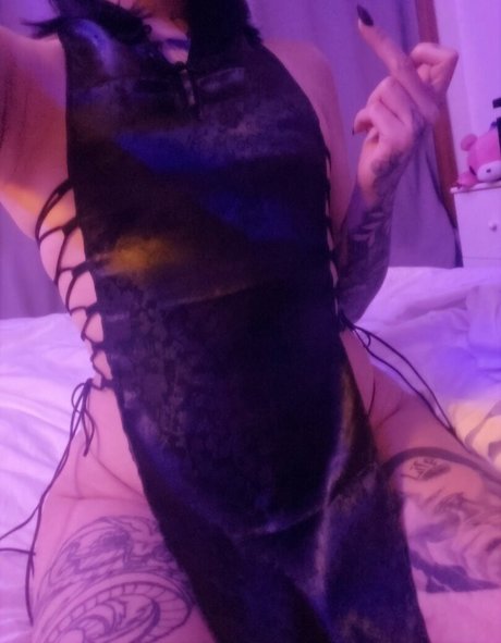 Nacktes geleaktes OnlyFans-Foto von Batgirlyuzu