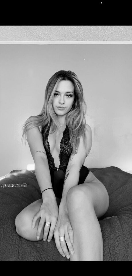 Nacktes geleaktes OnlyFans-Foto von Alissa Maree