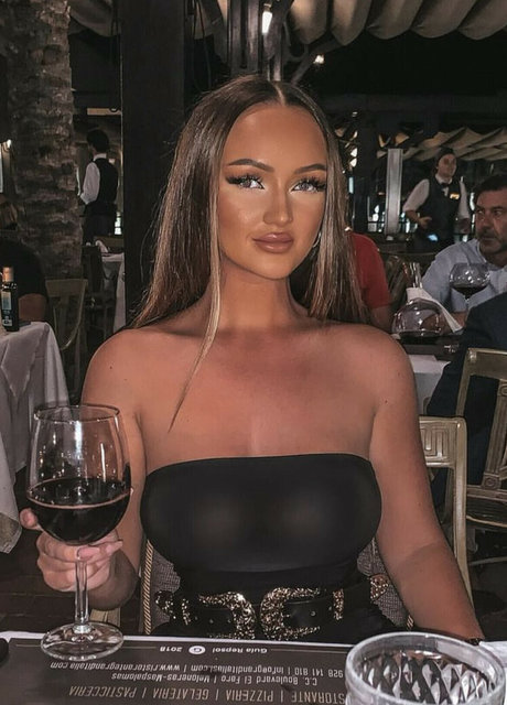 Nacktes geleaktes OnlyFans-Foto von Christina Laegreid