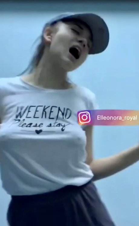 Nacktes geleaktes OnlyFans-Foto von Elleonora Royal