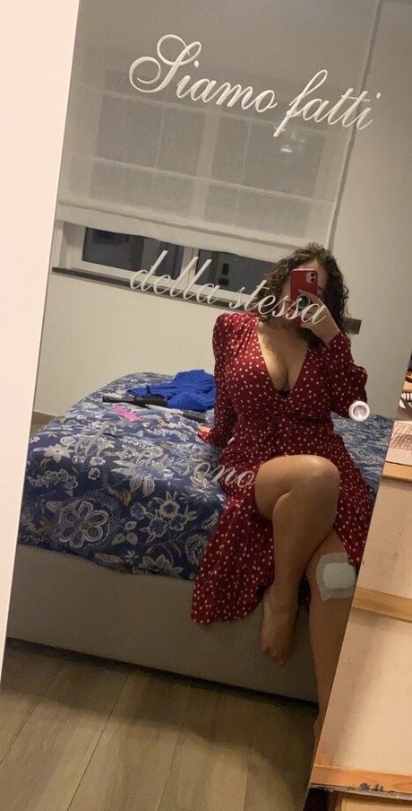 Nacktes geleaktes OnlyFans-Foto von Fromrometonaples