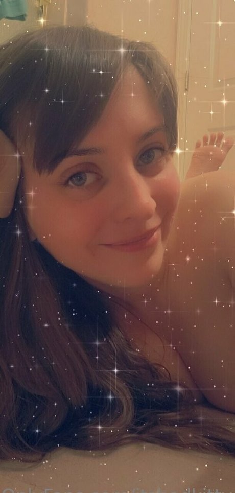 Nacktes geleaktes OnlyFans-Foto von Itsbadkittyof