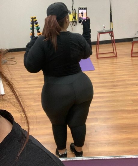 Nacktes geleaktes OnlyFans-Foto von Sueann