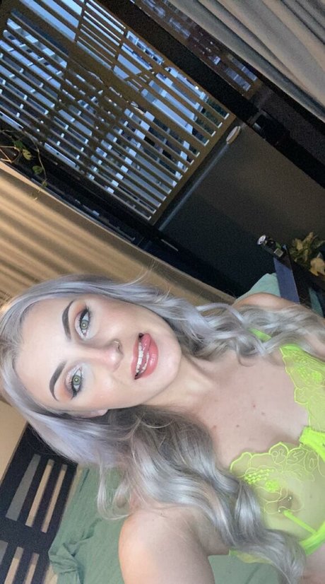 Nacktes geleaktes OnlyFans-Foto von Julsxxx