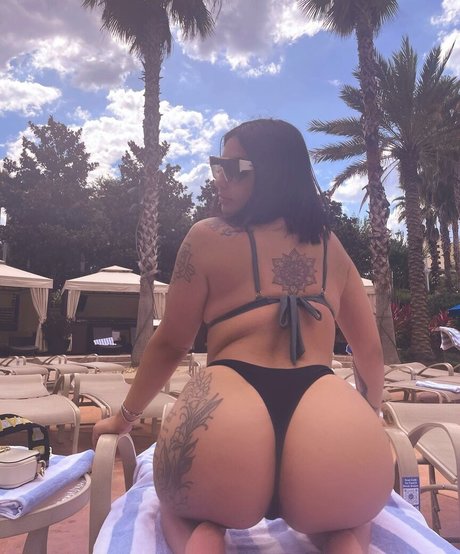 Nacktes geleaktes OnlyFans-Foto von Lolos Worlds
