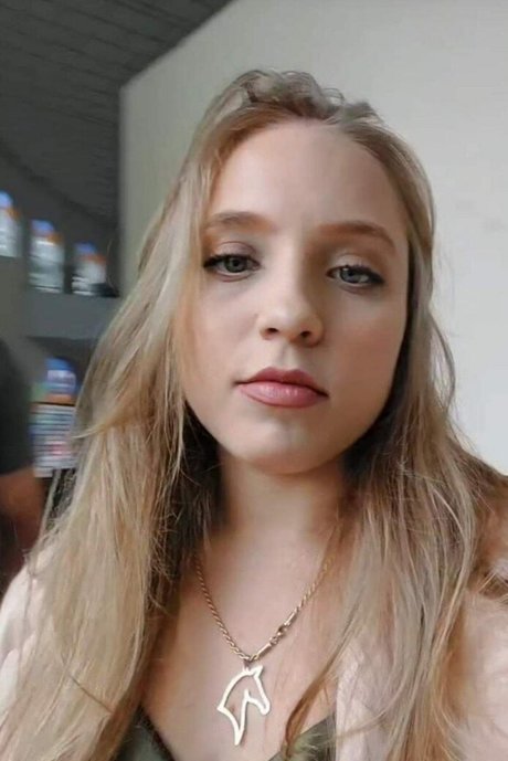 Nacktes geleaktes OnlyFans-Foto von Isabella Viana