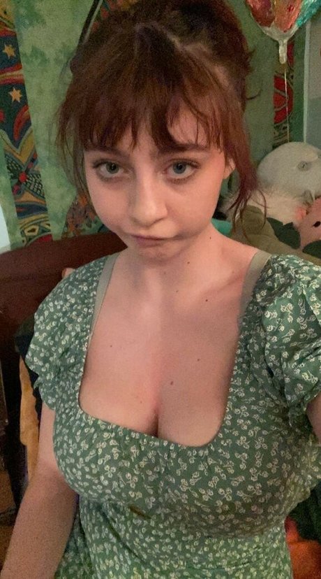 Nacktes geleaktes OnlyFans-Foto von Gulliblecream288