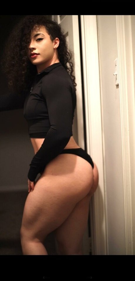 Curly Exotic