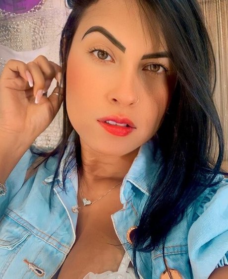 Nacktes geleaktes OnlyFans-Foto von Gi Souza