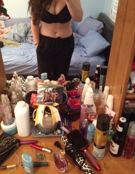 Nacktes geleaktes OnlyFans-Foto von Masha Desales