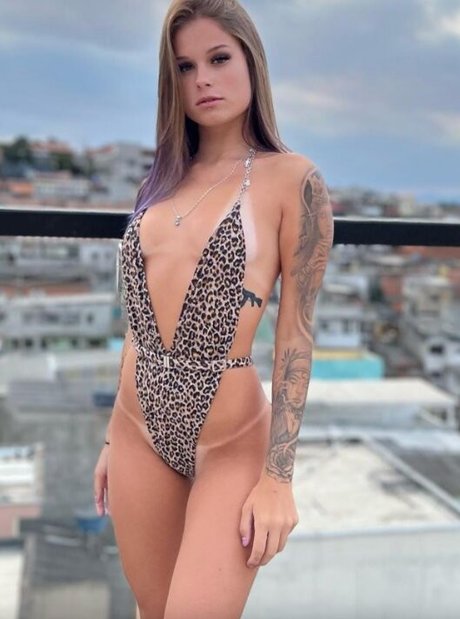 Nacktes geleaktes OnlyFans-Foto von Manuela Conter