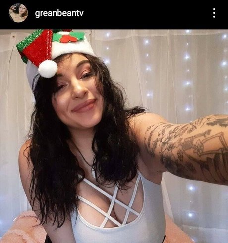 Nacktes geleaktes OnlyFans-Foto von Greanbeantv