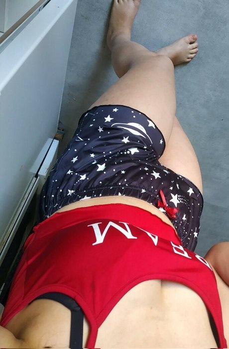 Nacktes geleaktes OnlyFans-Foto von Cumslutval