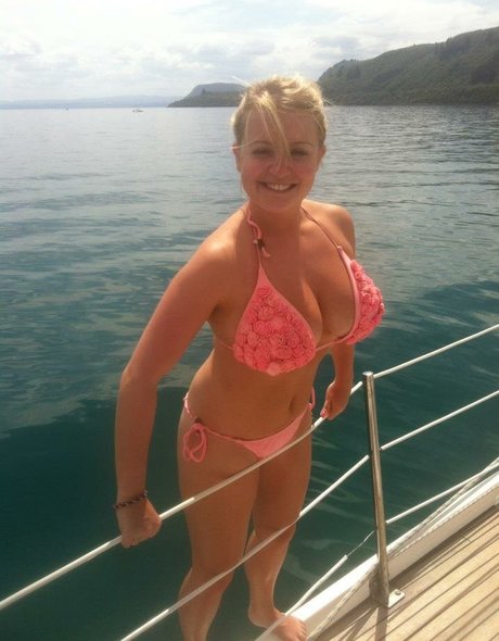 Nacktes geleaktes OnlyFans-Foto von Kirsty Eccleston