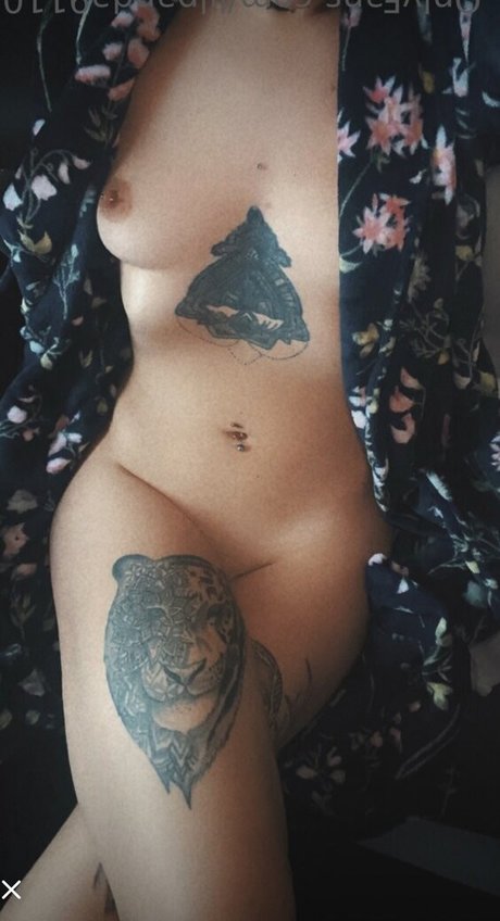 Nacktes geleaktes OnlyFans-Foto von Flopsy911