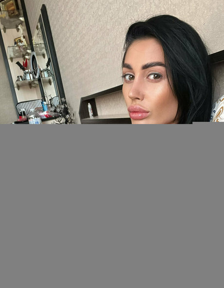 Nacktes geleaktes OnlyFans-Foto von Marinadima