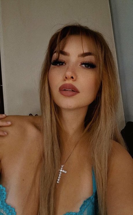 Nacktes geleaktes OnlyFans-Foto von Stassiapetsou
