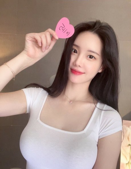 Nacktes geleaktes OnlyFans-Foto von Tamimi