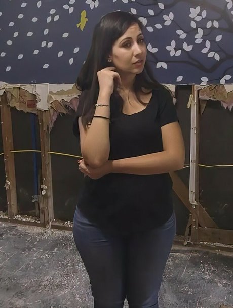 Nacktes geleaktes OnlyFans-Foto von Dena Takruriaj